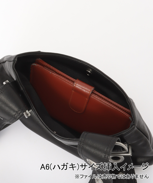 VACANT Archive(ベイカントアーカイブ)の「【Geek Office / ギークオフィス】VACANT Archive / BELLA MINI SHOULDER BAG(ショルダーバッグ・レディース・ブラック/ベージュ・FREE)」の9枚目の写真