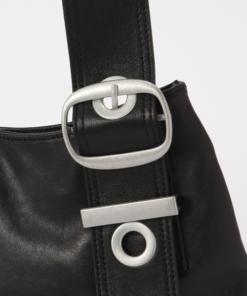 VACANT Archive(ベイカントアーカイブ)の「【Geek Office / ギークオフィス】VACANT Archive / BELLA MINI SHOULDER BAG(ショルダーバッグ・レディース・ブラック/ベージュ・FREE)」の11枚目の写真