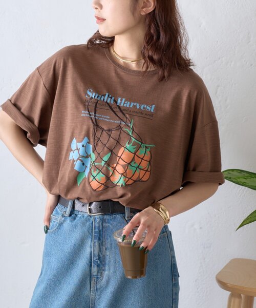 CIAOPANIC TYPY(チャオパニックティピー)の「【AMALFI】ワンポイント刺繍アソートプリントTee(Tシャツ/カットソー・レディース・ピンク/ホワイト/ブラウン/サックスブルー・ONE SIZE)」の3枚目の写真