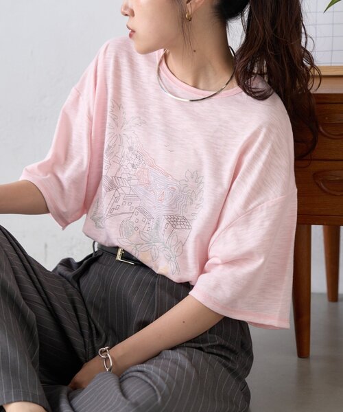 CIAOPANIC TYPY(チャオパニックティピー)の「【AMALFI】ワンポイント刺繍アソートプリントTee(Tシャツ/カットソー・レディース・ピンク/ホワイト/ブラウン/サックスブルー・ONE SIZE)」の4枚目の写真