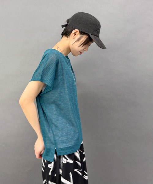 NICOLE white(ニコルホワイト)の「透け感のあるシアートップス×タンクセット(その他トップス・レディース・オフホワイト/ブラック/グリーン/ライトグレー・FREE)」の8枚目の写真