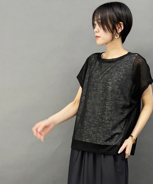 NICOLE white(ニコルホワイト)の「透け感のあるシアートップス×タンクセット(その他トップス・レディース・オフホワイト/ブラック/グリーン/ライトグレー・FREE)」の16枚目の写真