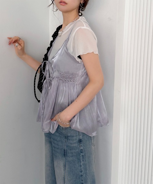 Rejoule(リジュール)の「2点セット 光沢シアーキャミビスチェ×メロウシアーTシャツセット(キャミソール・レディース・ベージュ/ラベンダー/グレー・FREE)」の13枚目の写真