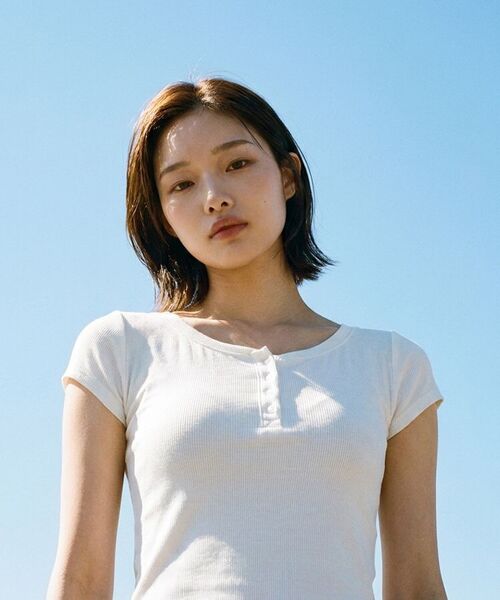 BIBYSEOB（バイバイソプ）の「ヘンリーネックハーフTシャツホワイト[T62]（Tシャツ/カットソー・レディース・ホワイト・FREE）」の9枚目の写真