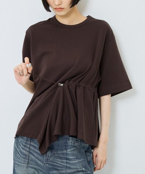 UJOH(ウジョー)の「【UJOH/ウジョー】《STUDIOUS別注》Flare Half Sleeve T/フレアハーフスリーブTシャツ(Tシャツ/カットソー・レディース・ホワイト/ブラック/ブラウン・2)」の1枚目の写真