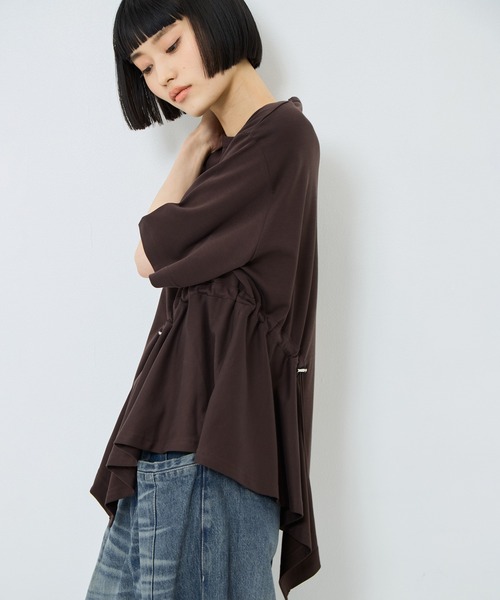UJOH(ウジョー)の「【UJOH/ウジョー】《STUDIOUS別注》Flare Half Sleeve T/フレアハーフスリーブTシャツ(Tシャツ/カットソー・レディース・ホワイト/ブラック/ブラウン・2)」の19枚目の写真