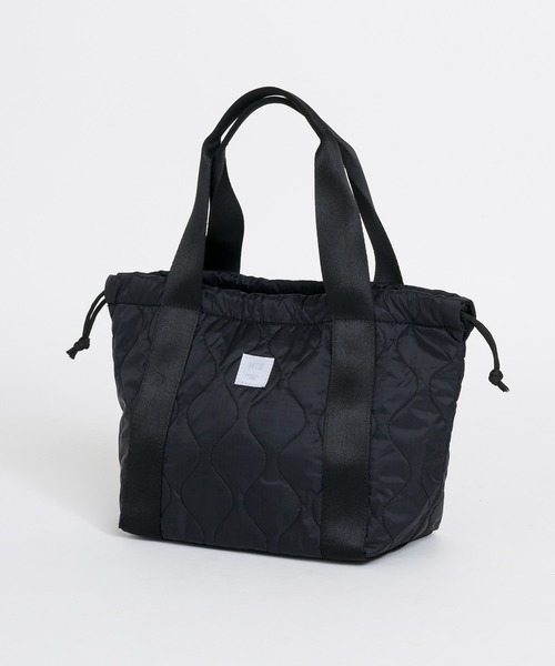 MIS（エムアイエス）の「【MIS】MILITARY QUILTED MINI TOTE / ミリタリーキルトミニトート（トートバッグ・レディース・ベージュ/ブルー/ブラック/ピンク/グリーン・FREE）」の6枚目の写真