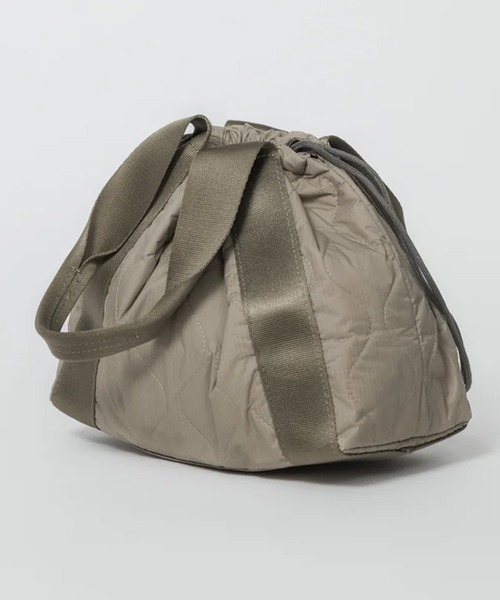 MIS（エムアイエス）の「【MIS】MILITARY QUILTED MINI TOTE / ミリタリーキルトミニトート（トートバッグ・レディース・ベージュ/ブルー/ブラック/ピンク/グリーン・FREE）」の9枚目の写真