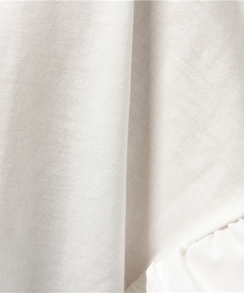 earth music&ecology（アースミュージックアンドエコロジー）の「【2016Summer】袖フリルドロップショルダープルオーバー（Tシャツ/カットソー・レディース・ベージュ/ネイビー/カーキ/オフホワイト・FREE）」の11枚目の写真