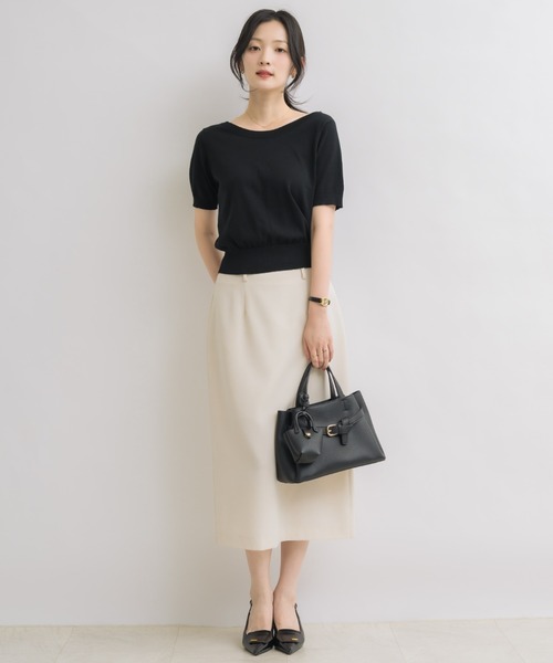 NEUNA(ヌナ)の「【後ろ姿から色気を纏う】バックレースハーフスリーブニット(ニット/セーター・レディース・アイボリー/ブラック・FREE)」の10枚目の写真