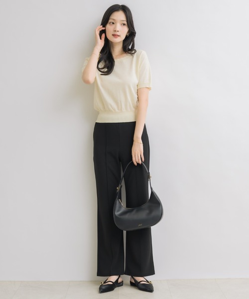 NEUNA(ヌナ)の「【後ろ姿から色気を纏う】バックレースハーフスリーブニット(ニット/セーター・レディース・アイボリー/ブラック・FREE)」の8枚目の写真