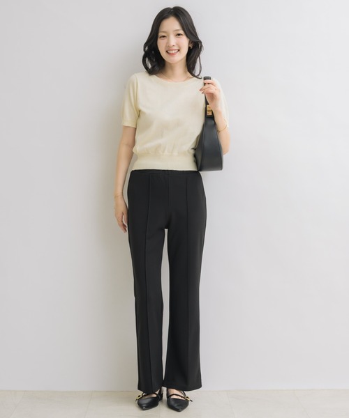 NEUNA(ヌナ)の「【後ろ姿から色気を纏う】バックレースハーフスリーブニット(ニット/セーター・レディース・アイボリー/ブラック・FREE)」の4枚目の写真