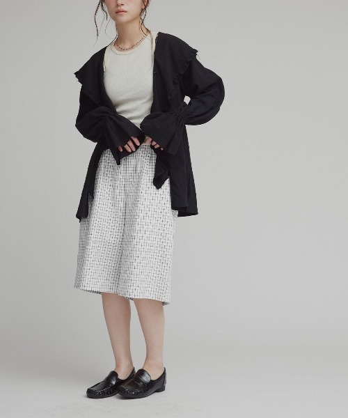 W:Huku(フーク)の「チェック サッカー スラックス ハーフパンツ / Checkered Slacks Shorts(その他パンツ・レディース・グレー/アイボリー/ブルー・FREE)」の15枚目の写真