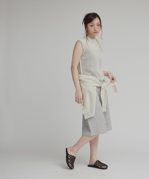 W:Huku(フーク)の「チェック サッカー スラックス ハーフパンツ / Checkered Slacks Shorts(その他パンツ・レディース・グレー/アイボリー/ブルー・FREE)」の17枚目の写真