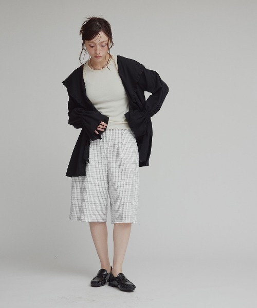 W:Huku(フーク)の「チェック サッカー スラックス ハーフパンツ / Checkered Slacks Shorts(その他パンツ・レディース・グレー/アイボリー/ブルー・FREE)」の20枚目の写真