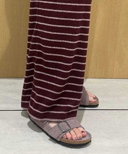 BIRKENSTOCK(ビルケンシュトック)の「【BIRKENSTOCK for emmi】Arizona SFB(サンダル・レディース・パープル・37/36/39/38/40)」の2枚目の写真