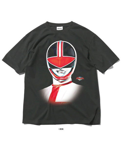 HOMEGAME(ホームゲーム)の「HG250171 スーパー戦隊 × ホームゲーム 【HOMEGAME】 - 半袖Tシャツ 2000 タイムレッド TEE(Tシャツ/カットソー・メンズ・スミクロ・XX-LARGE/LARGE/MEDIUM/SMALL/X-LARGE)」の1枚目の写真