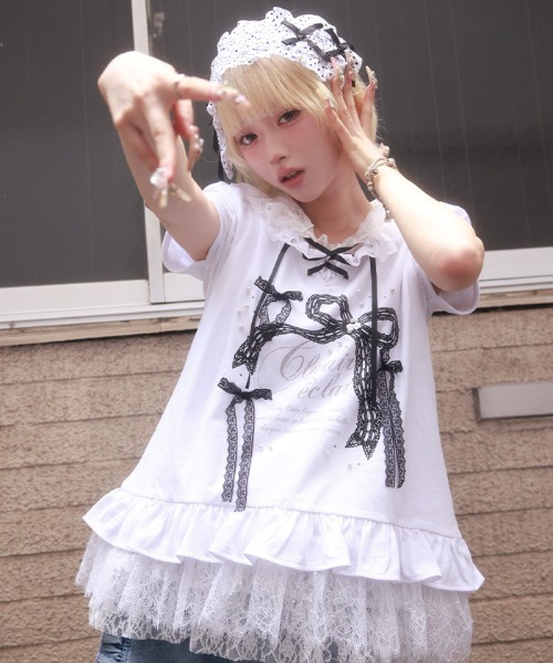 myu:loret(ミュウロレット)の「リボンプリントフードトップス(Tシャツ/カットソー・レディース・ブラック/ホワイト・FREE)」の1枚目の写真
