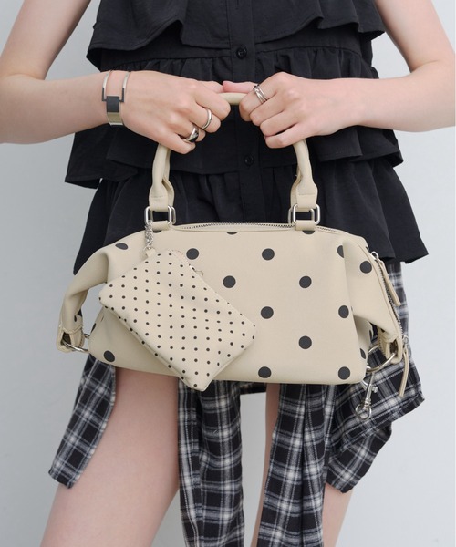HEIREN(ヘイレーン)の「2wayドット柄ハンドバッグ(ハンドバッグ・レディース・ライトベージュ/ピンク・FREE)」の2枚目の写真