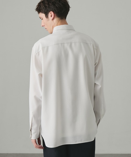 EASENCE(イーズエンス)の「【EASENCE】ハイコンフォート リラックスフィット レギュラーカラー長袖シャツ / 速乾・UVカット・イージーケア(シャツ/ブラウス・メンズ・ブルー系/ホワイト/サックスブルー/ダークグレー/ベージュ系/ネイビー/ダークブラウン・S/M/L/XL)」の15枚目の写真