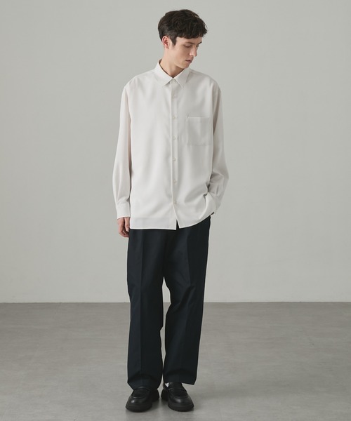 EASENCE(イーズエンス)の「【EASENCE】ハイコンフォート リラックスフィット レギュラーカラー長袖シャツ / 速乾・UVカット・イージーケア(シャツ/ブラウス・メンズ・ブルー系/ホワイト/サックスブルー/ダークグレー/ベージュ系/ネイビー/ダークブラウン・S/M/L/XL)」の17枚目の写真