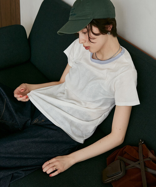 FREAK'S STORE(フリークスストア)の「MILLER × FREAK'S STORE/ミラー 別注 Light Panel Rib Crew Tee/別注 ライトパネル リブクルーネックTシャツ/シアーリンガーTシャツ(Tシャツ/カットソー・レディース・ブラック/ブルーグリーン/オフホワイト/ライトグレー/レモンイエロー・フリ-)」の14枚目の写真