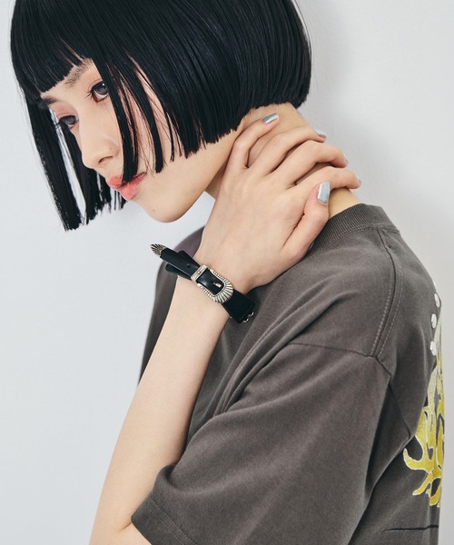 TOGA PULLA(トーガ プルラ)の「【TOGA PULLA/トーガプルラ】Beads bangle/ビーズバングル(バングル/リストバンド・レディース・シルバー・FREE)」の3枚目の写真