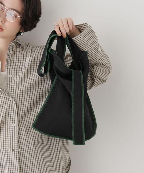 ITTI(イッチ)の「ITTI/別注MARY INSIDE OUT TOTE - M(トートバッグ・レディース・ブラック/ブラウン/オリーブ・FREE)」の2枚目の写真