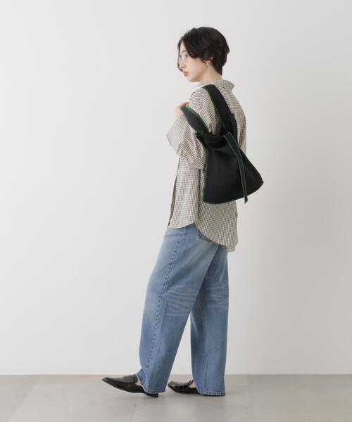 ITTI(イッチ)の「ITTI/別注MARY INSIDE OUT TOTE - M(トートバッグ・レディース・ブラック/ブラウン/オリーブ・FREE)」の15枚目の写真