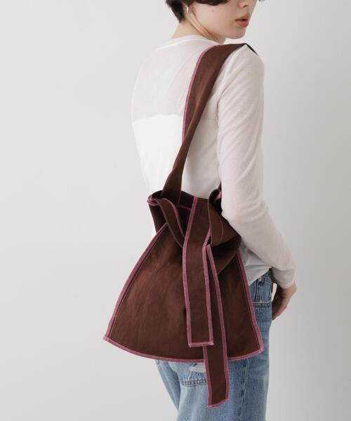 ITTI(イッチ)の「ITTI/別注MARY INSIDE OUT TOTE - M(トートバッグ・レディース・ブラック/ブラウン/オリーブ・FREE)」の8枚目の写真