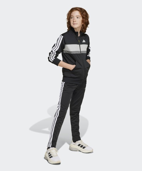 adidas（アディダス）の「シーズナル エッセンシャルズ Tiberio スリーストライプス トリコット トラックスーツ キッズ / ジャージ / アディダス adidas（ジャージ・キッズ・ブラック×グレー・130/140/150/160）」の5枚目の写真