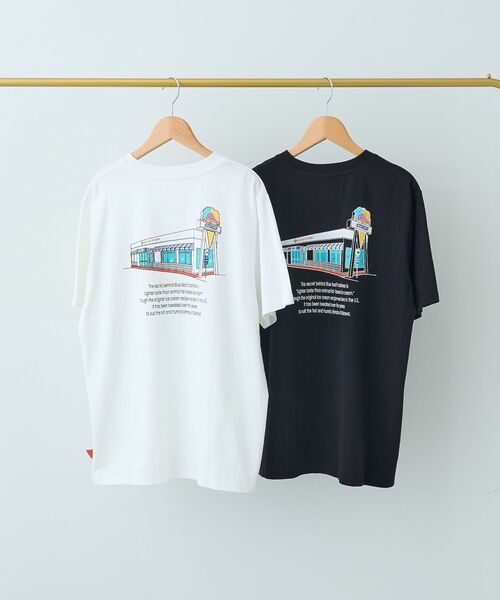 AMERICAN HOLIC(アメリカンホリック)の「【BLUE SEAL】ShopグラフィックTシャツ(Tシャツ/カットソー・レディース・オフホワイト/ブラック・FREE)」の3枚目の写真