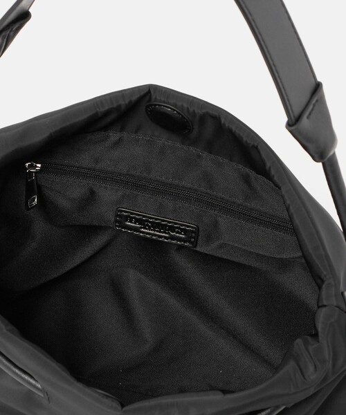 BEAUTY&YOUTH UNITED ARROWS(ビューティーアンドユースユナイテッドアローズ)の「ポリエステル チャーム ドロスト バッグ(ショルダーバッグ・レディース・ブラック/ナチュラル・FREE)」の14枚目の写真