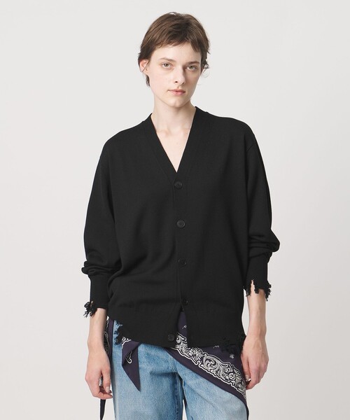 LOEFF(ロエフ)の「<LOEFF>ダメージ Vネック カーディガン UNISEX(カーディガン/ボレロ・レディース・ブラック/ネイビー/ブラウン系・2/1/0)」の4枚目の写真