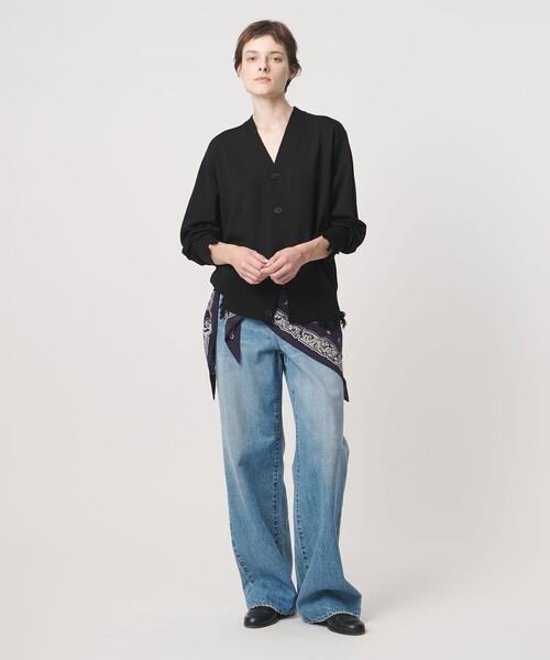 LOEFF(ロエフ)の「<LOEFF>ダメージ Vネック カーディガン UNISEX(カーディガン/ボレロ・レディース・ブラック/ネイビー/ブラウン系・2/1/0)」の5枚目の写真