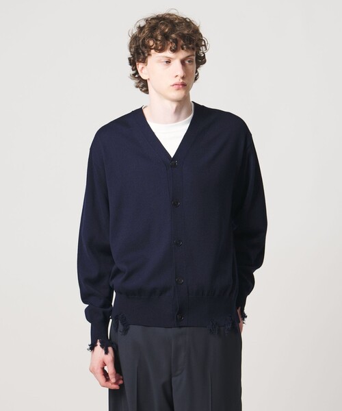 LOEFF(ロエフ)の「<LOEFF>ダメージ Vネック カーディガン UNISEX(カーディガン/ボレロ・レディース・ブラック/ネイビー/ブラウン系・2/1/0)」の15枚目の写真