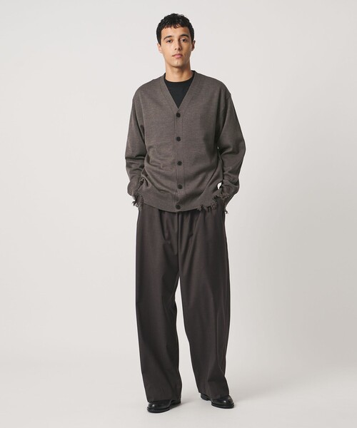 LOEFF(ロエフ)の「<LOEFF>ダメージ Vネック カーディガン UNISEX(カーディガン/ボレロ・レディース・ブラック/ネイビー/ブラウン系・2/1/0)」の19枚目の写真