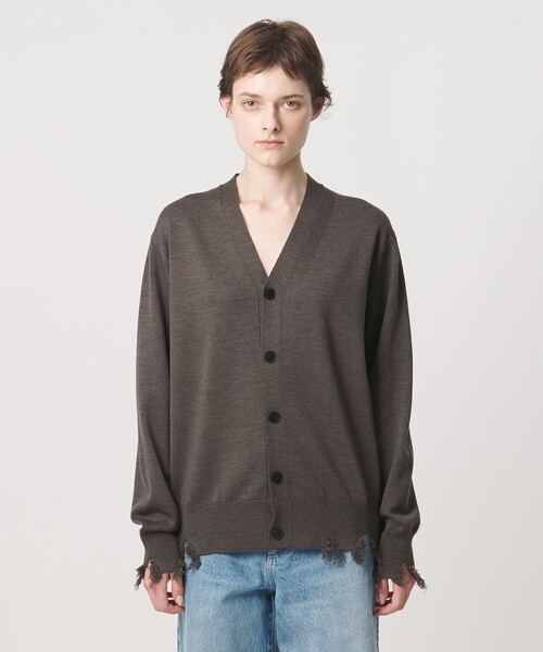 LOEFF(ロエフ)の「<LOEFF>ダメージ Vネック カーディガン UNISEX(カーディガン/ボレロ・レディース・ブラック/ネイビー/ブラウン系・2/1/0)」の21枚目の写真