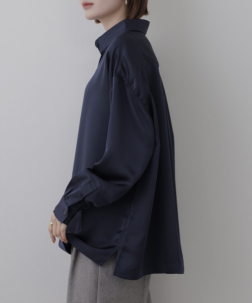 OMNES(オムネス)の「BEAUTIFUL FRIDAY スキッパーシャツ 長袖(シャツ/ブラウス・レディース・グレー/ネイビー・L/M)」の16枚目の写真