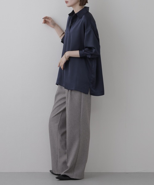 OMNES(オムネス)の「BEAUTIFUL FRIDAY スキッパーシャツ 長袖(シャツ/ブラウス・レディース・グレー/ネイビー・L/M)」の14枚目の写真