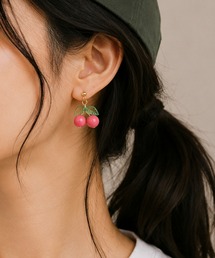 Hortense Small チェリー ピアス