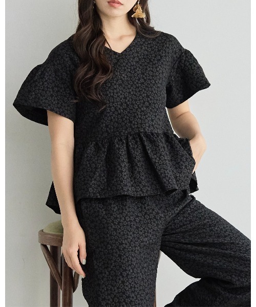 BIRTHDAY BASH（バースデイバッシュ）の「AMERIE JACQUARD PEPLUM TOPS(ジャガードペプラムトップス)（シャツ/ブラウス・レディース・ブラック/ホワイト・S/M）」の18枚目の写真