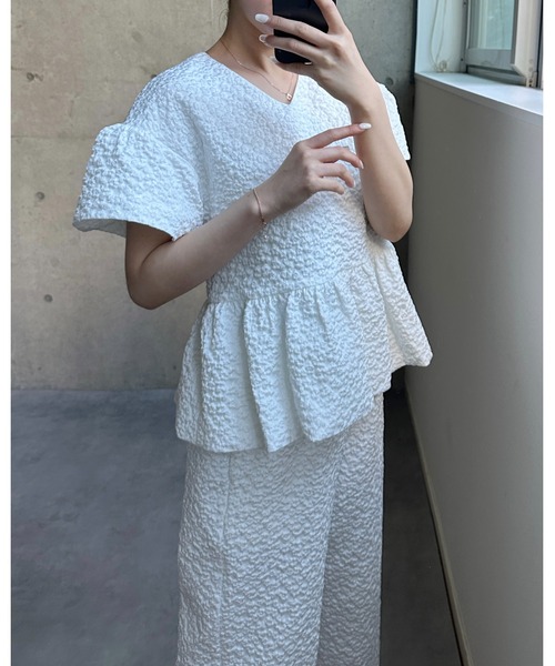 BIRTHDAY BASH（バースデイバッシュ）の「AMERIE JACQUARD PEPLUM TOPS(ジャガードペプラムトップス)（シャツ/ブラウス・レディース・ブラック/ホワイト・S/M）」の8枚目の写真