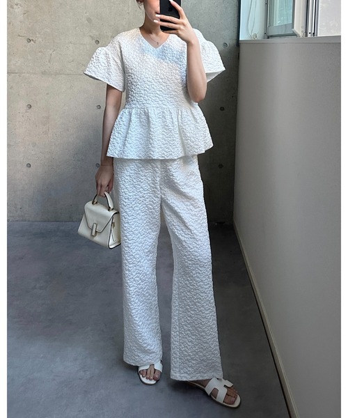 BIRTHDAY BASH（バースデイバッシュ）の「AMERIE JACQUARD PEPLUM TOPS(ジャガードペプラムトップス)（シャツ/ブラウス・レディース・ブラック/ホワイト・S/M）」の4枚目の写真