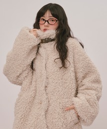 loin nuit（ロワンニュイ）の「nuance button poodle coat   ニュアンスボタンプードルコート（ムートンコート）」