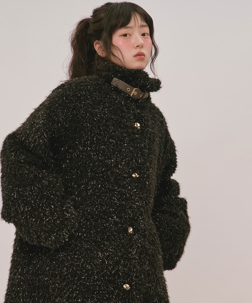 loin nuit(ロワンニュイ)の「nuance button poodle coat / ニュアンスボタンプードルコート(ムートンコート・レディース・ブラック/ブルー/ブラウン/アイボリー/イエロー・FREE)」の2枚目の写真