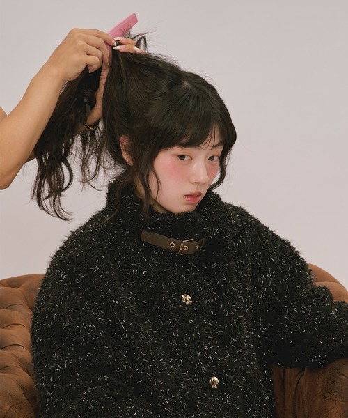 loin nuit(ロワンニュイ)の「nuance button poodle coat / ニュアンスボタンプードルコート(ムートンコート・レディース・ブラック/ブルー/ブラウン/アイボリー/イエロー・FREE)」の20枚目の写真