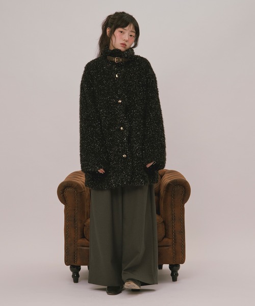 loin nuit(ロワンニュイ)の「nuance button poodle coat / ニュアンスボタンプードルコート(ムートンコート・レディース・ブラック/ブルー/ブラウン/アイボリー/イエロー・FREE)」の16枚目の写真