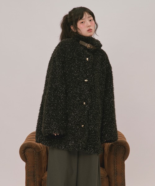 loin nuit(ロワンニュイ)の「nuance button poodle coat / ニュアンスボタンプードルコート(ムートンコート・レディース・ブラック/ブルー/ブラウン/アイボリー/イエロー・FREE)」の17枚目の写真