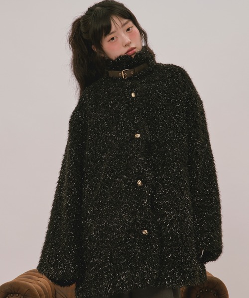 loin nuit(ロワンニュイ)の「nuance button poodle coat / ニュアンスボタンプードルコート(ムートンコート・レディース・ブラック/ブルー/ブラウン/アイボリー/イエロー・FREE)」の7枚目の写真